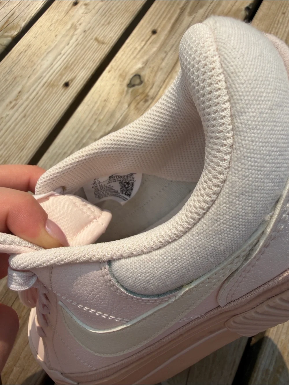 Nike Court Vision Low Sneakers – Women’s Size 9.5 (Light Pink)